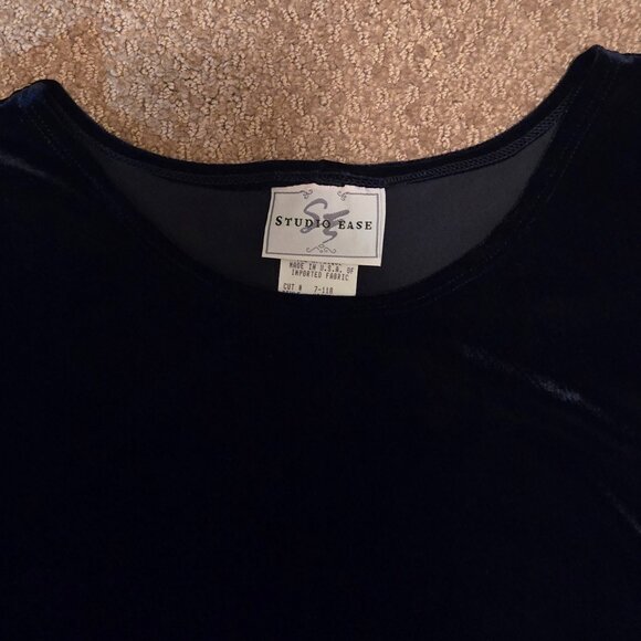Studio Ease Black Velvet Dress - Picture 4 of 5